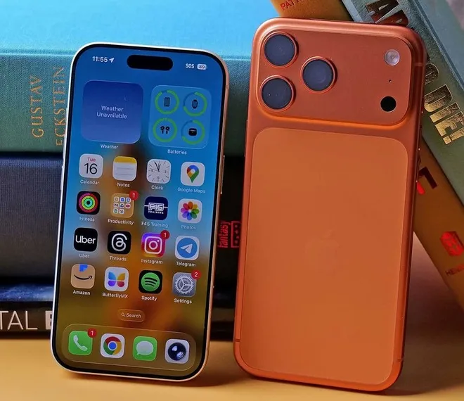 iPhone 17 Pro проти iPhone 17 Pro Max: який екран зручніший